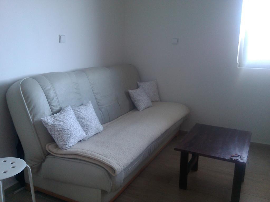 Vinny Sklep Kovarna Rohatec Chambre photo